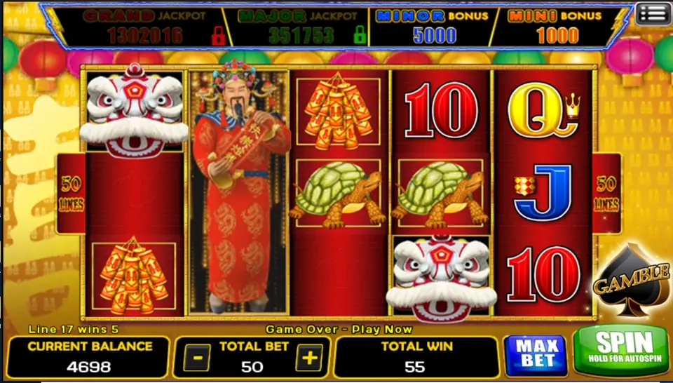 Happy Lantern win with the official filling the second reel, turtles and lion heads, 'Line 17 wins 5', total win 55 and a Gamble spade button